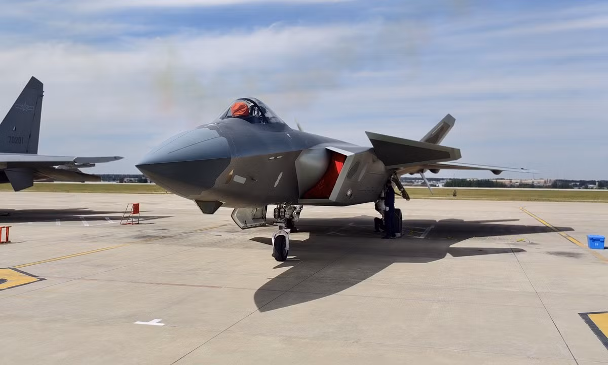 j-20.jpg