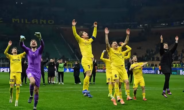 Bodo/Glimt ăn mừng chiến thắng trước Inter Milan.