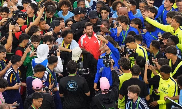 Lionel Messi chính thức góp mặt trong lễ khai mạc Messi Cup