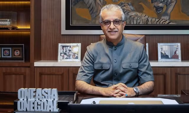 Salman bin Ebrahim Al Khalifa.