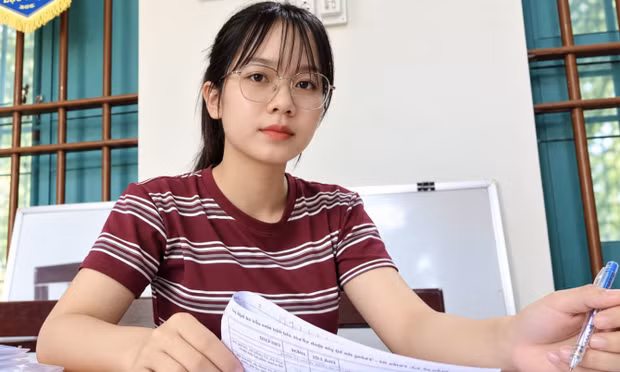 Những chàng trai cô gái đôi mươi làm trưởng thôn ở Ninh Bình