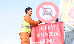 Đổi luồng quanh sân bay Tân Sơn Nhất, nhiều tài xế lúng túng