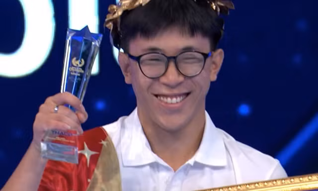 Nam sinh Hà Nội giành vòng nguyệt quế Đường lên đỉnh Olympia