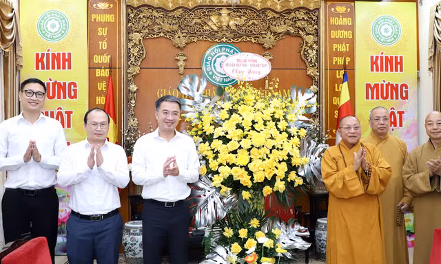 Trung ương Hội LHTN Việt Nam chúc mừng Đại lễ Phật đản năm 2026