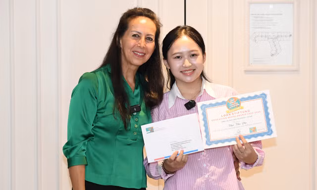 Chắp cánh ước mơ tri thức cho học trò nghèo hiếu học vùng cao
