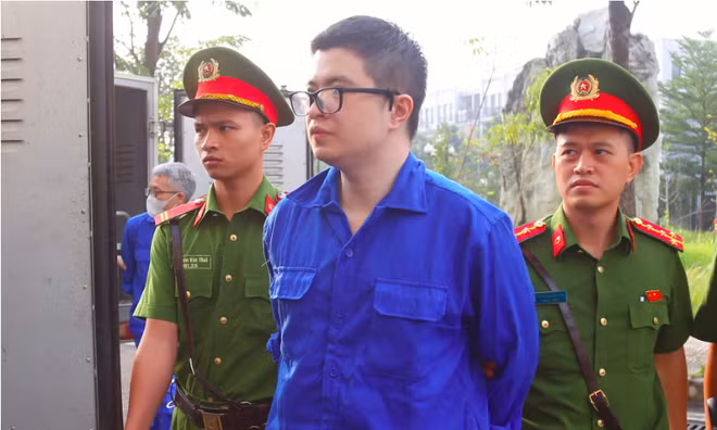 Mr Pips: 'Bị cáo đâu bị điên mà nói với công an về hoạt động của mình'