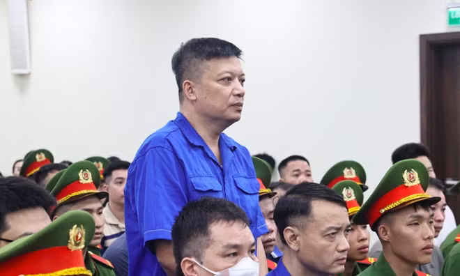 Cựu Phó phòng hình sự phủ nhận việc cầm 140.000 USD để giúp công ty sữa giả 'chạy tội'