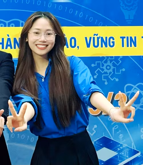 Dương Mai Anh - sinh viên Học viện Ngân hàng.