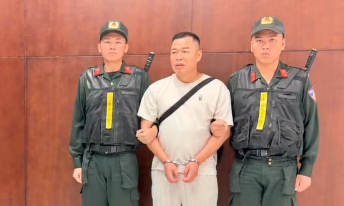 Bắt giam Tôn Bằng vì dùng nhãn hiệu vợ cũ 'Hằng Du Mục' để bán hàng