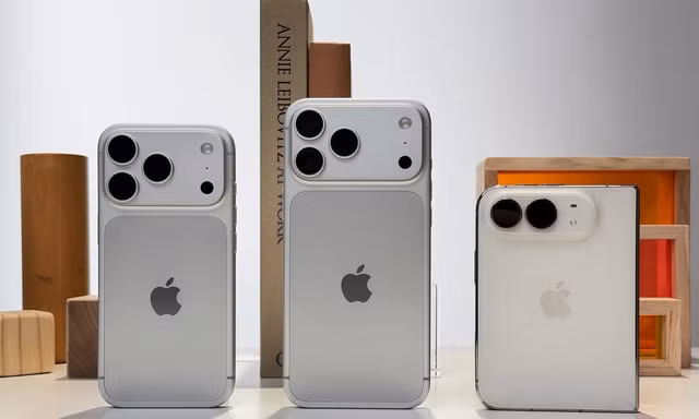 iPhone Duo được đặt cạnh iPhone 18 Pro: Kích thước thực tế khác biệt ra sao?