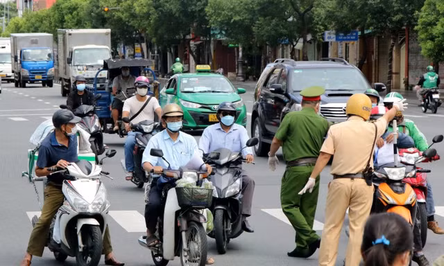 Sắp tới sẽ tăng mức phạt vi phạm giao thông tại chỗ lên 7,5 triệu đồng: Cụ thể lỗi gì?