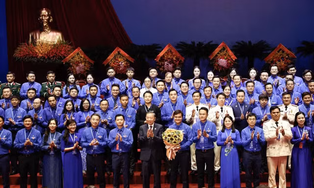 Danh sách Ban Bí thư, Ban Chấp hành Trung ương Đoàn TNCS Hồ Chí Minh khóa XIII