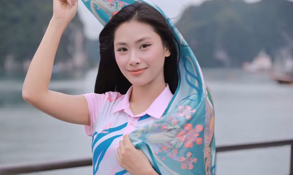 53 cô gái Hoa hậu Việt Nam giữa non nước vịnh Lan Hạ 