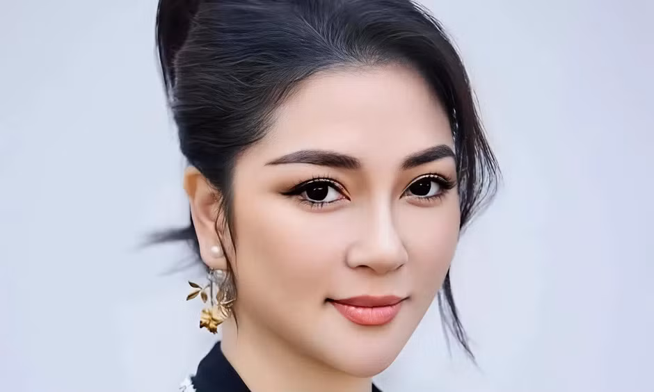 Nguyễn Thị Huyền mất 14 năm để trở thành tiến sĩ 