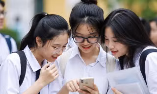 Phiên giải trình loạt vấn đề nóng liên quan giáo dục
