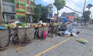 Thái Nguyên: Rác thải sinh hoạt ùn ứ do đơn vị thu gom dừng tiếp nhận