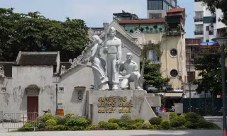 Sở Văn hóa Hà Nội nói lý do di chuyển tượng đài 'Quyết tử để Tổ quốc quyết sinh'