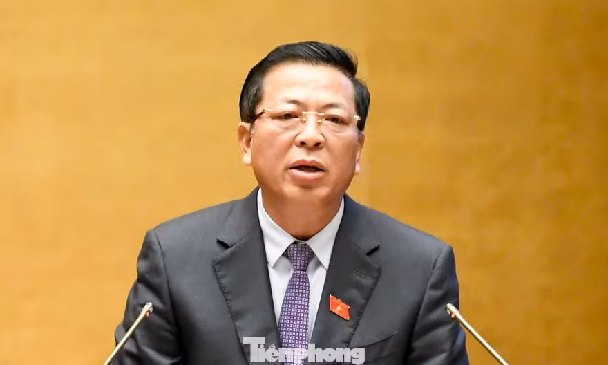 Bộ trưởng Xây dựng: 'Không lo lãi suất khi mua nhà ở xã hội'