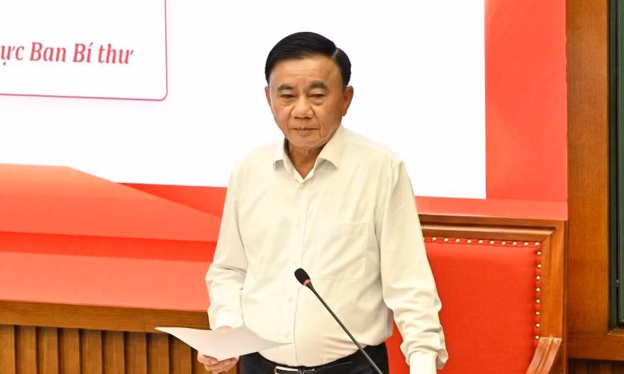Đẩy mạnh phân cấp, kiểm soát quyền lực chặt chẽ, hiệu quả