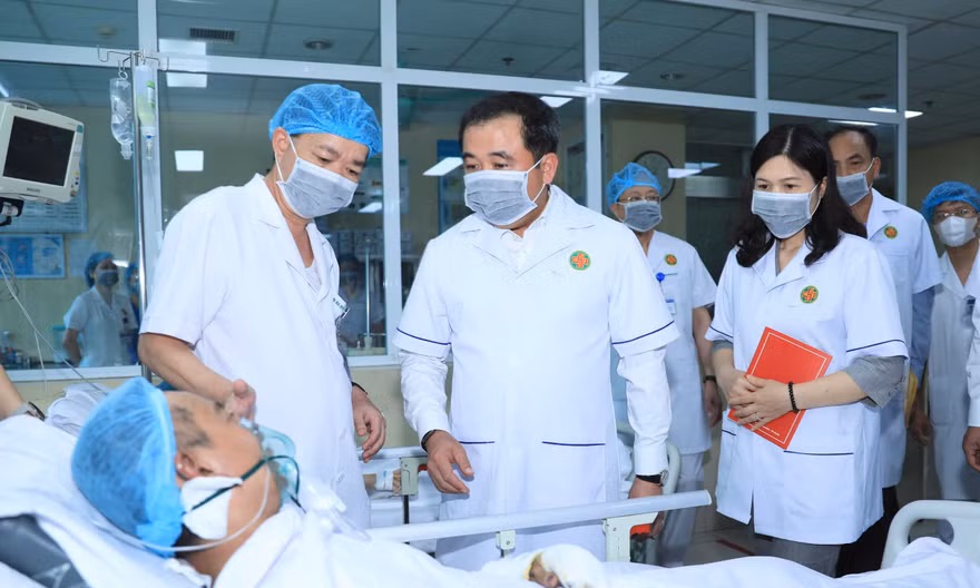 Hà Nội hỗ trợ 382 triệu đồng cho các nạn nhân trong vụ cháy khiến 5 người tử vong
