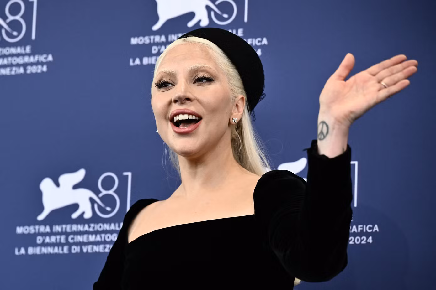 Lady Gaga quản lý chi tiêu bằng cách lập các quỹ tiền cho các mục đích khác nhau.