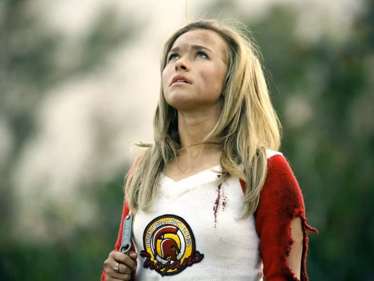 Cô trở thành gương mặt quen thuộc với khán giả quốc tế qua vai Claire Bennet trong Heroes.