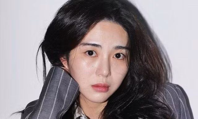 Kwon Mina (AOA) đột ngột đóng tài khoản mạng xã hội sau tiết lộ 'chấn động'