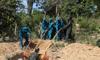 Hủy nổ 3 quả bom, một quả đạn pháo 