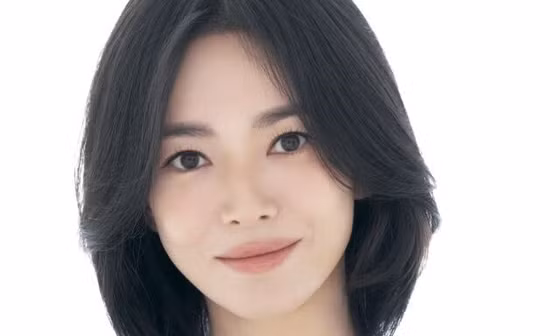 Song Hye Kyo đã tìm thấy 'bến đỗ' mới