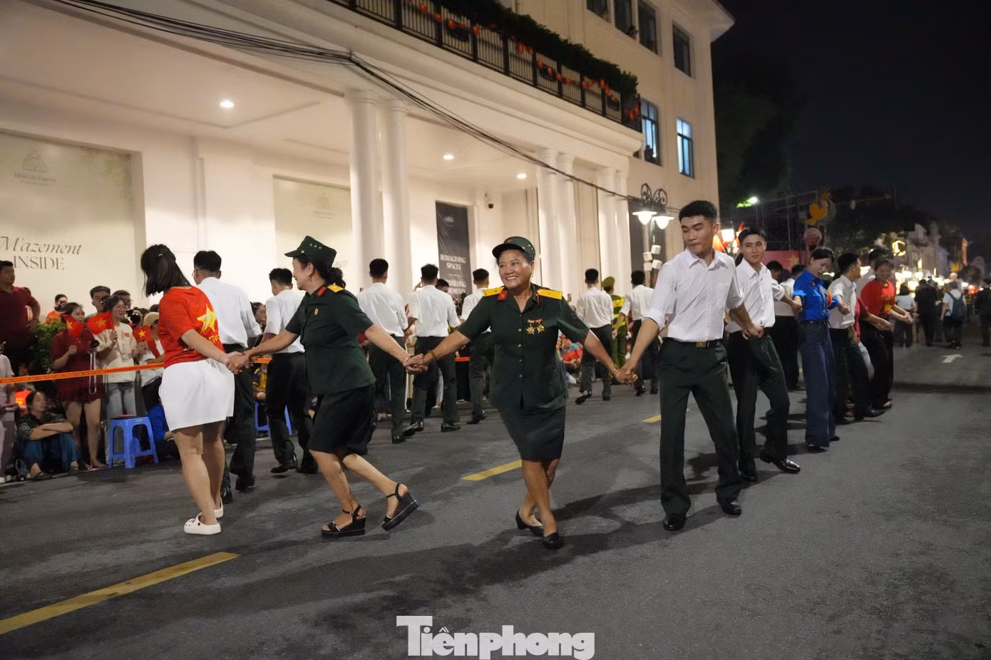 tp-hn-cum-concert13.jpg