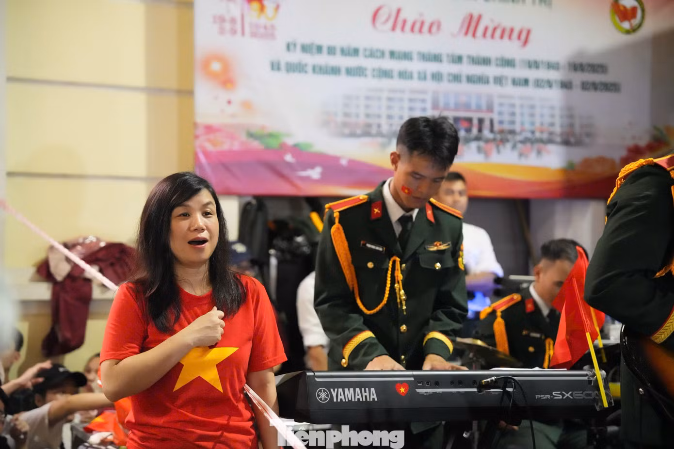 tp-concert-quan-doi15.jpg