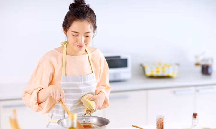 6 sai lầm trong gian bếp biến bữa ăn thành 'ổ bệnh'