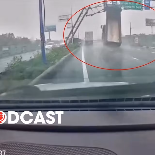 Vụ xe ben quên hạ thùng, đâm đổ giá long môn: Tài xế có thể đối mặt mức phạt nào?
