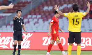 CĐV Malaysia hân hoan khi đội nhà chấm dứt mạch 12 năm không thắng tuyển Việt Nam 