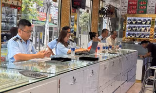 Kiểm tra công ty kinh doanh trang sức phát hiện nhiều hàng nhái 
