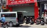 TPHCM: Cảnh sát xuất hiện tại loạt phòng khám nha khoa liên quan vụ ly hôn nghìn tỷ 