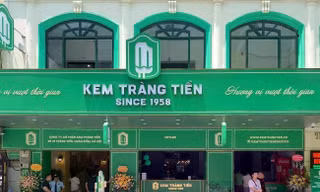 Kem Tràng Tiền làm ăn ra sao trước khi rời cơ sở biểu tượng 70 năm?