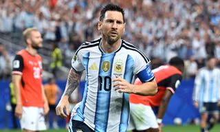 Messi lập kỷ lục ghi bàn mới tại World Cup