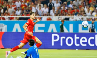 Chấm điểm cầu thủ Việt Nam vs Malaysia: Hoàng Hên lạc lõng