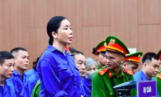 'Bà trùm' khai uy hiếp bác sĩ Viện Pháp y tâm thần Trung ương phải nhận tiền