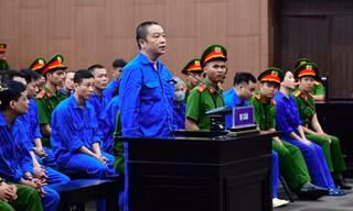 Cựu Viện trưởng Pháp y tâm thần Trung ương khai được 2 cựu công an tìm đến đưa hối lộ