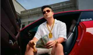 Bố đẻ của Mr Pips bị lừa hơn 2,5 tỷ đồng khi tìm cách chạy 'kim bài miễn tội' cho con