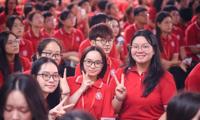 Hóa đơn học phí có dễ lấy để giảm trừ khi tính thuế thu nhập? 