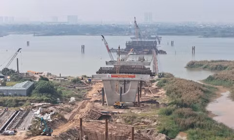 Hình hài cầu Thượng Cát sau một năm khởi công