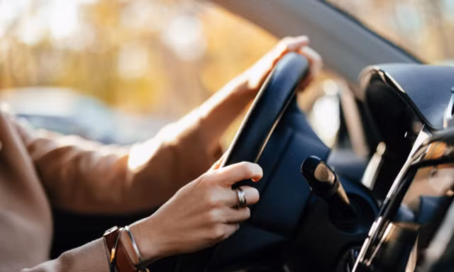 Người đàn ông ngoài 60 tuổi lĩnh án tù vì lái xe 80m khi không có bằng lái