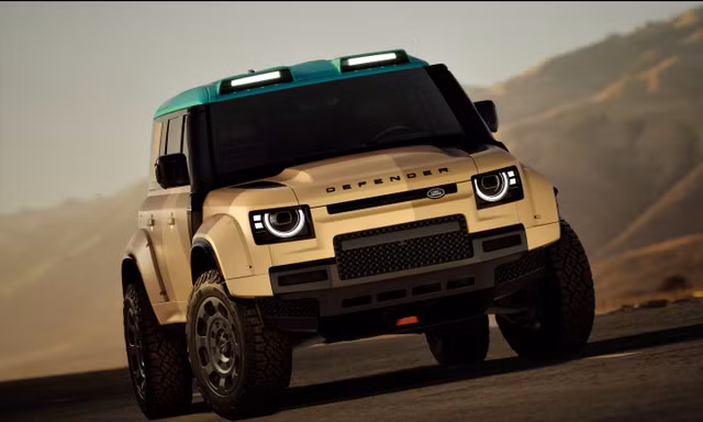 Land Rover đưa xe đua địa hình ra phố với Defender bản giới hạn