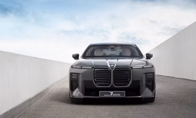 Hé lộ BMW 7 Series phiên bản chống đạn mới