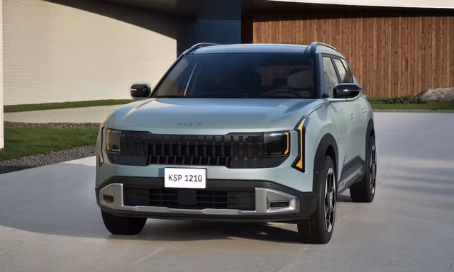 Kia Seltos đời mới lộ diện