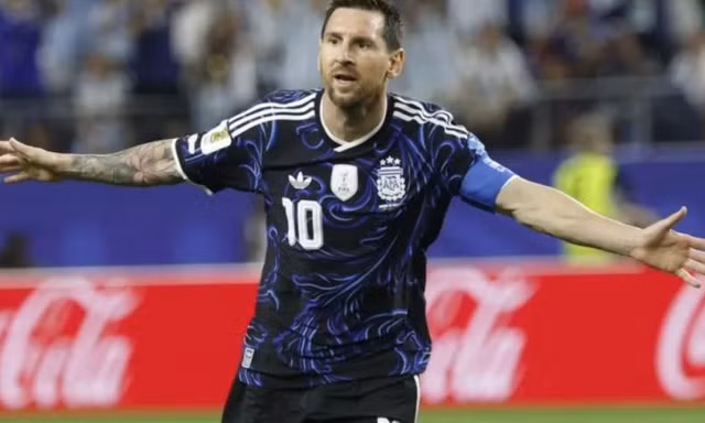 'Trái tim của Argentina' Messi đánh bại Mbappé và Bellingham