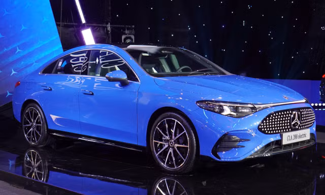 Cận cảnh CLA 200 - sedan thuần điện rẻ nhất của Mercedes-Benz